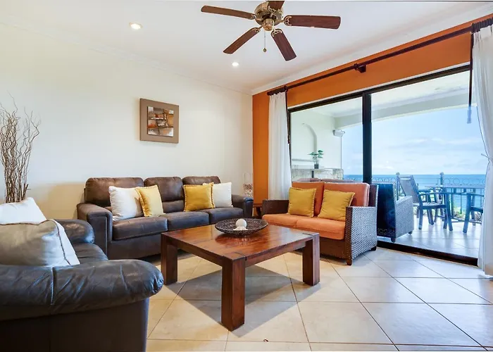 Ocean-View Apt W/ Pool In Oceanica Resort